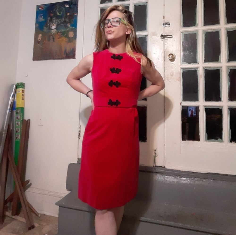 1960's brocaded velvet Midge Grand wiggle dress - Picture 4 of 13